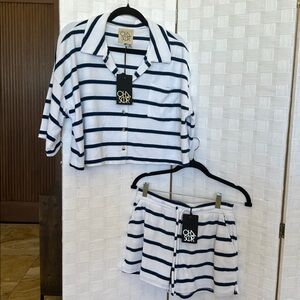 SET NWT both Chaser small Navy and White Striped terry cloth set